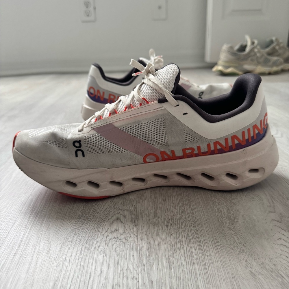 ON Running Cloudsurfer Next -?Men's White Athletic Shoes - Picture 3 of 9